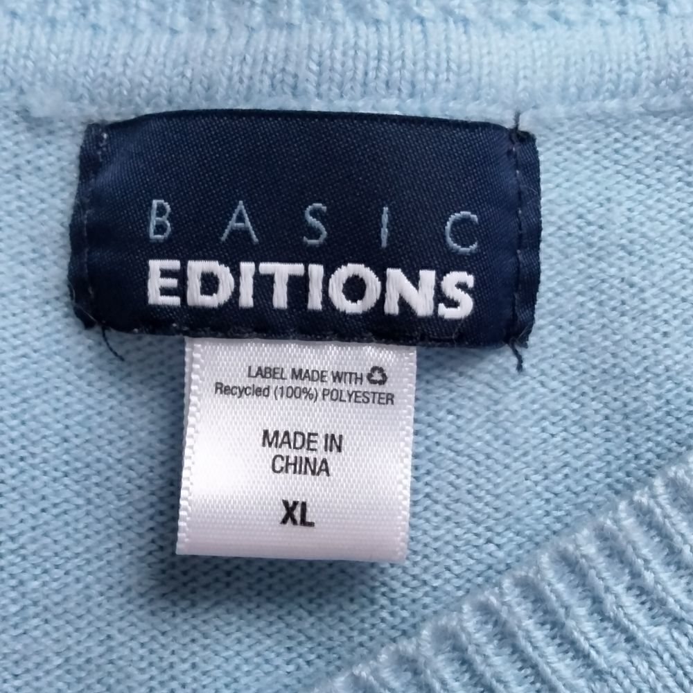 New without tags."basic Editions" woman's sweater - Picture 6 of 9
